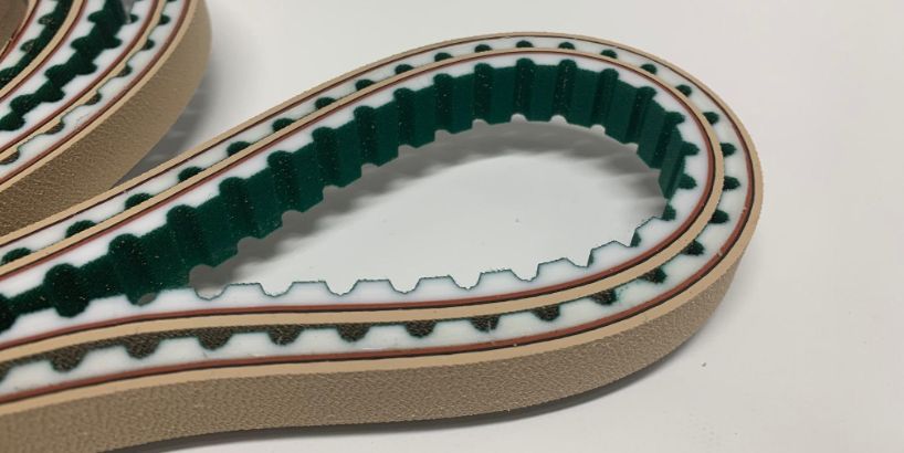 Timing belt with correx coating Timing belt with correx coating